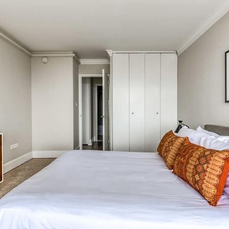 Cozysuites 800 Tower 2Br With Gym! 26 路易斯威尔 外观 照片