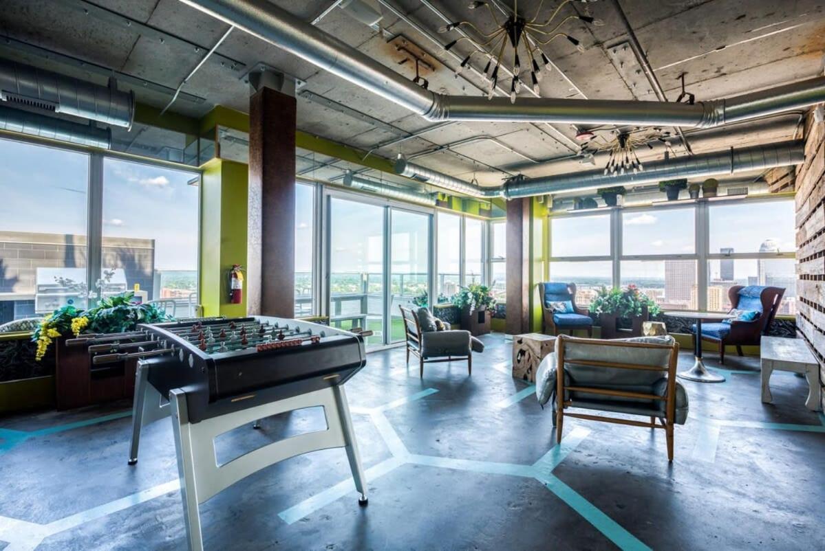 Cozysuites 800 Tower 2Br With Gym! 26 路易斯威尔 外观 照片