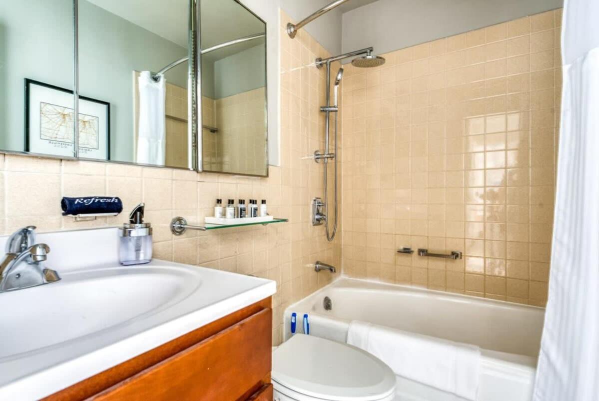 Cozysuites 800 Tower 2Br With Gym! 26 路易斯威尔 外观 照片